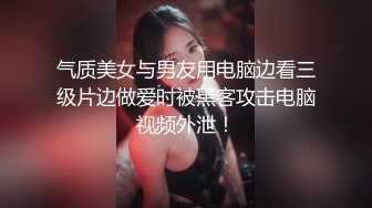 【快递小妹】菜鸟驿站露出，同事就在身后，小骚货也敢露胸去厕所抠逼，玩得就是心跳 (2)