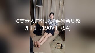 【新片速遞】 熟女妈妈 哎呀 舒服 哎呀 太舒服了 哎呀 妈妈被大鸡吧操的不停叫舒服 年纪虽大下面的水声不输年轻人