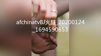 麻豆传媒 MD-0302 婚纱裙下流出前任浓精❤️悖德新娘享受偷情的快感