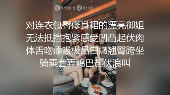 素颜妹子一脸睡意，多男意淫对着脸打飞机