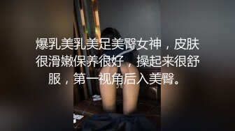 最新6月无水印福利！万人在线追踪推特网黄媚黑夫妻【宝宝米奇】淫乱盛宴，5男1女群P被黑猩猩无套内射 (1)